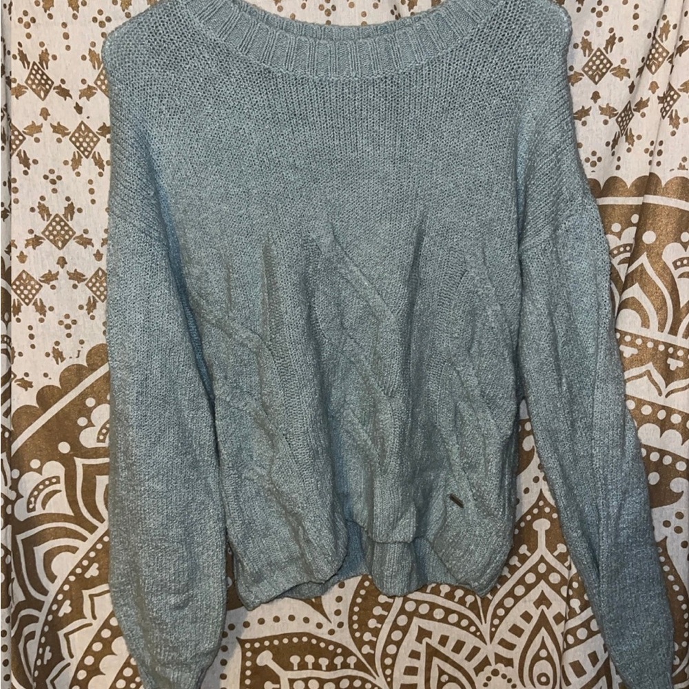 Hollister women’s Teal Crew Neck Sweater